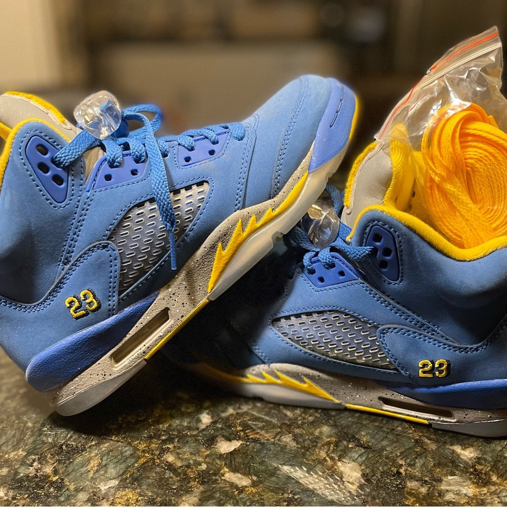 Jordan 4